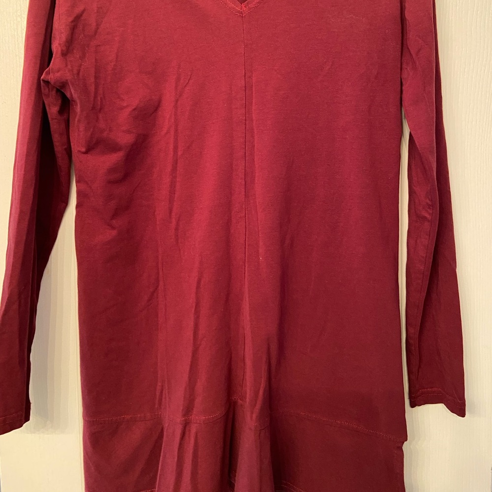 Elegantees ethically made plum colored tunic size medium